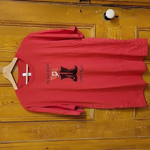 My Son Wears Combat Boots, Heathered Red, Unisex T-shirt - Picture 2 of 4